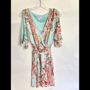 Jessica Simpson v neck wrap dress